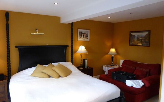 Ashmount Country House