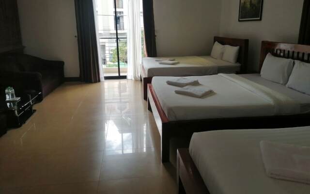Nuon Oudom Angkor Boutique