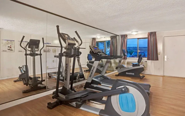 Howard Johnson Inn Kent
