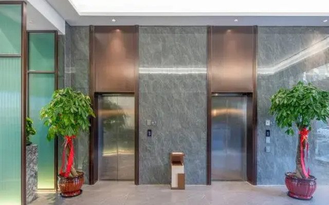 PRIUS Hotel (Taizhou Huangyan Qingfeng Dadao)