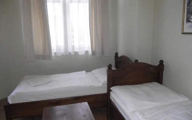 Apartment House Pater