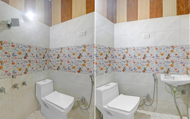 Flagship 92502 Hotel Shubh Inn