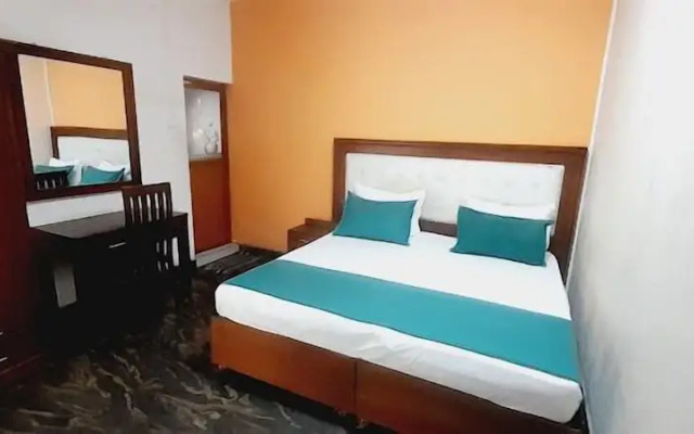 Metro Marine Drive Hotel