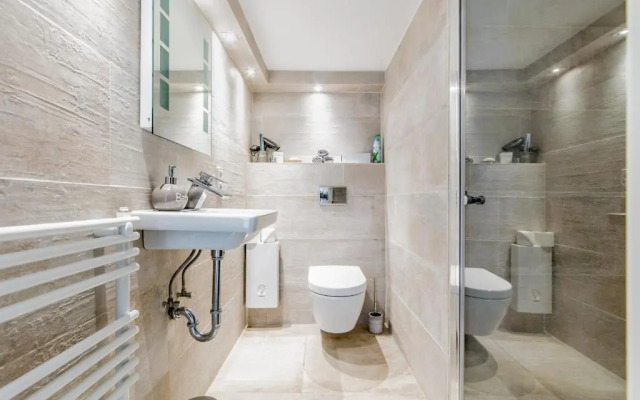 Privatzimmer mit eigenem Bad (6599)