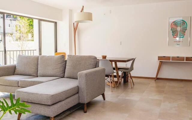 100MB Apt with Rooftop & Swimming Pool