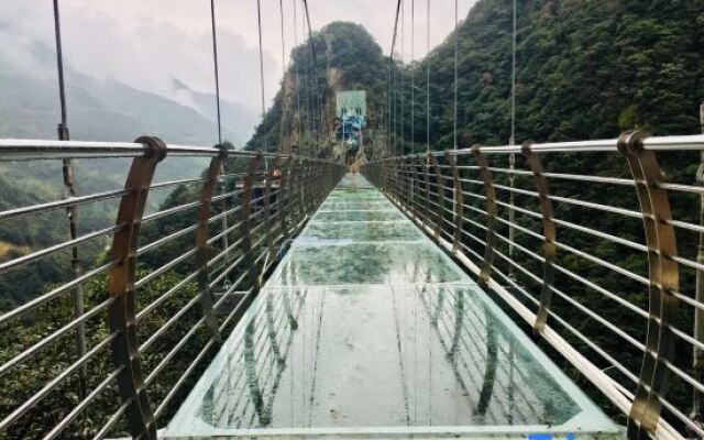 Nanyuan Wulongtan Resort