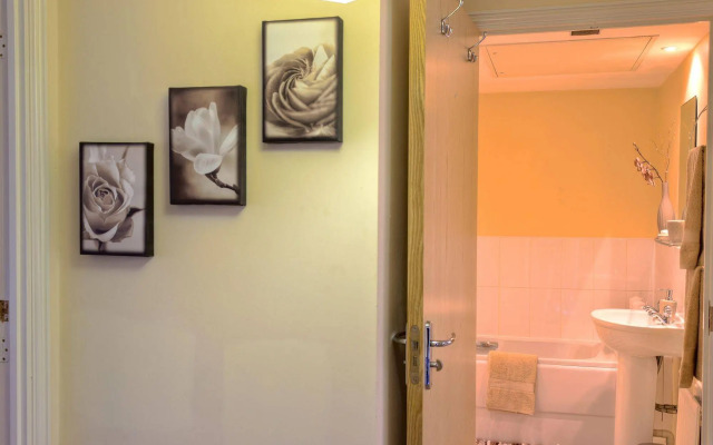 The Lindley Suite - Simple2let Serviced Apartments