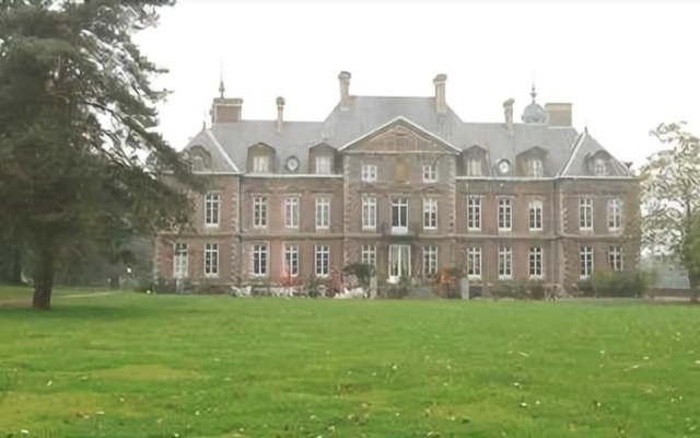 Domaine du Château de la Neuville