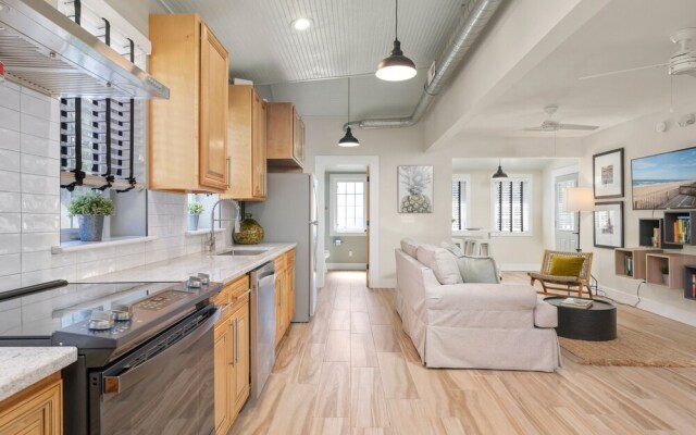 Historic Dream - Unit B