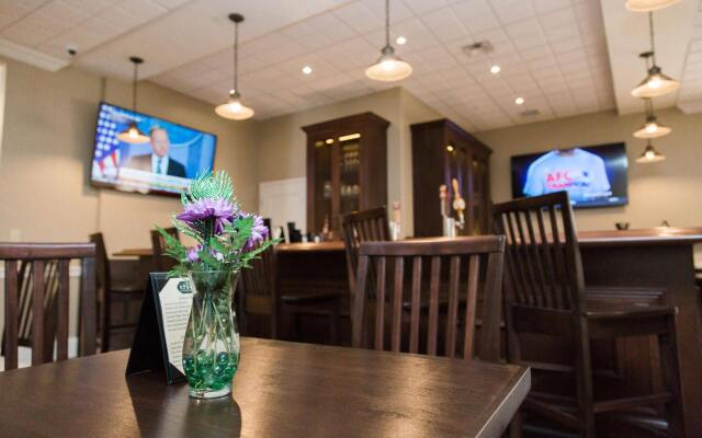 Chateau Saint Denis Hotel