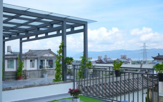 Mingqi·MAY Haiyu Homestay (Dali Ancient City Branch)