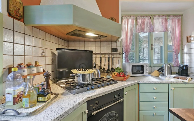 La Lanterna Swimming Pool Retreat