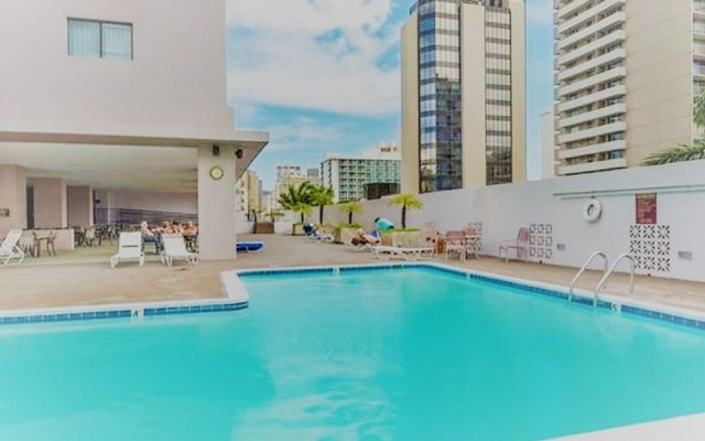 Waikiki Penthouse Rentals