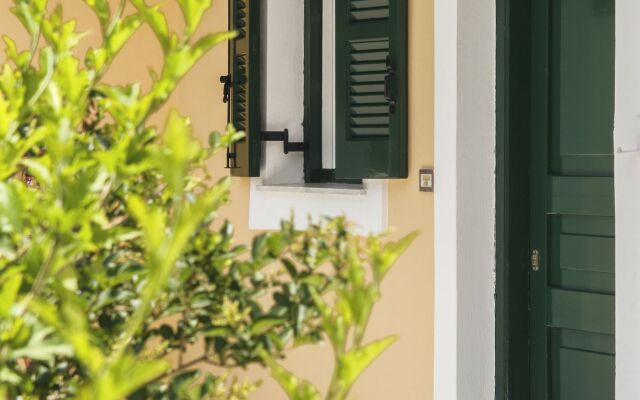 Potamos Apartments
