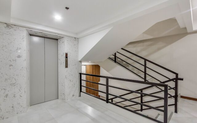 ZEN Rooms M. Velez Street