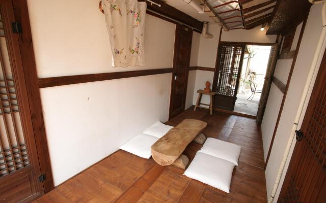 Jeonju Gaindang Hanok Pension