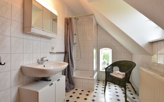 Spacious Apartment in Insel Poel near Baltic Sea