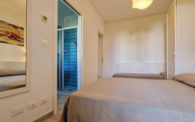 Lovely Apartment With two Fenced Garden