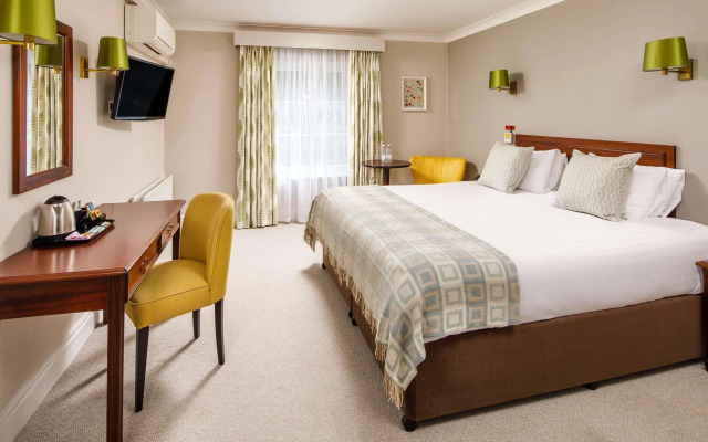Mercure Gloucester Bowden Hall Hotel