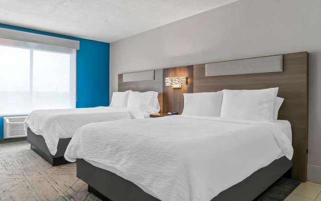 Holiday Inn Express Lapeer by IHG