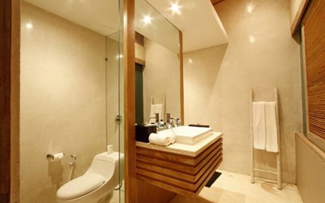 The Grove Villa Bumbak