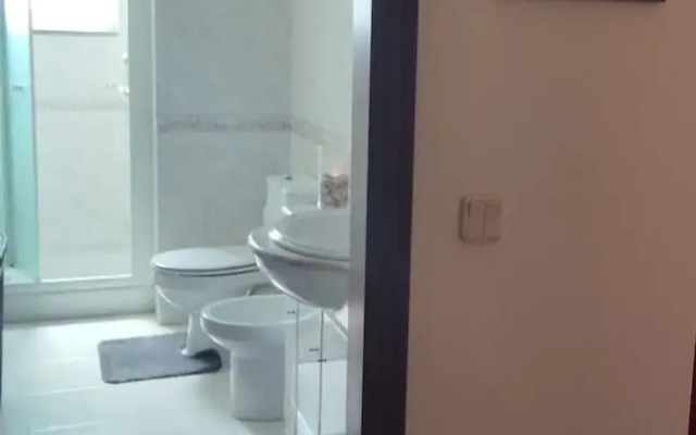 Sweet 3 Bedrooms Terrace Home Close Esposende