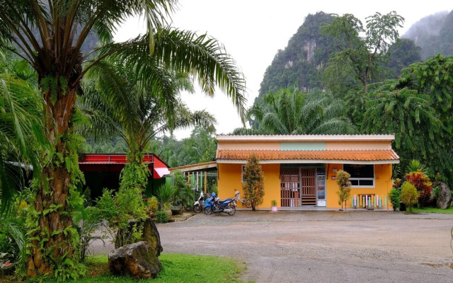 Parattha Resort