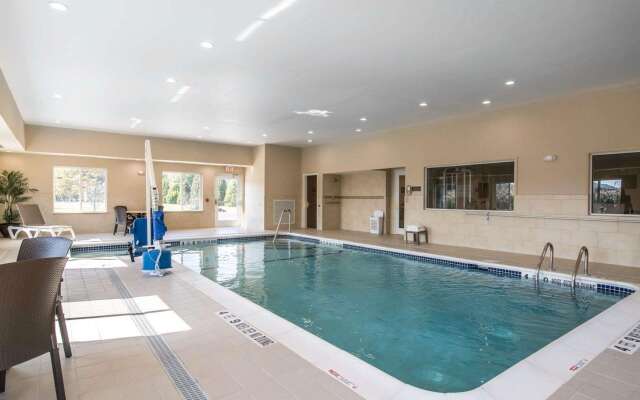 Comfort Inn Saugerties