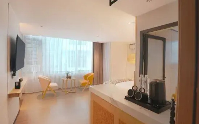 Mosuo Yaju Homestay
