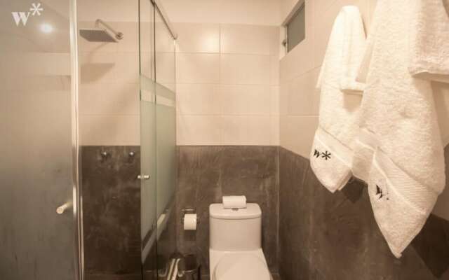 w Sleek 2BR in Miraflores