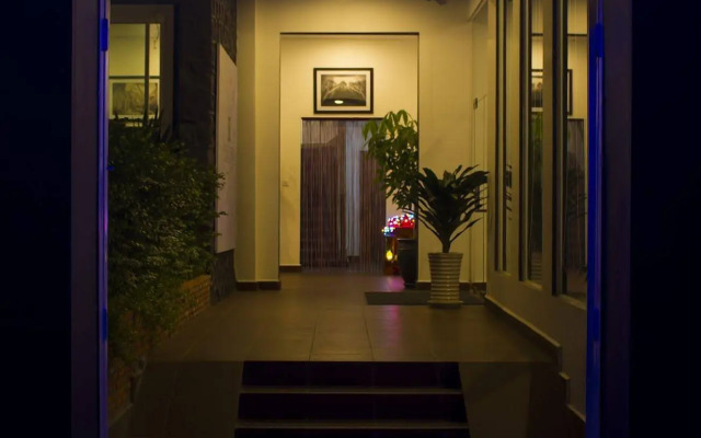 The Blue Corner Boutique Hotel