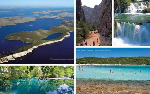 Reza Luxury Apartment