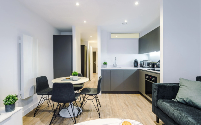 Hilltop Serviced Apartments - Piccadilly