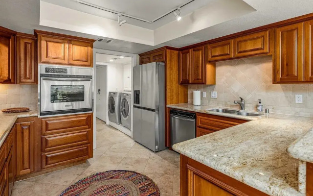 La Jolla Gem 3 Bedroom Condo