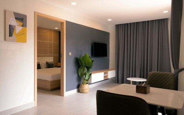 SS Hotel & Residence