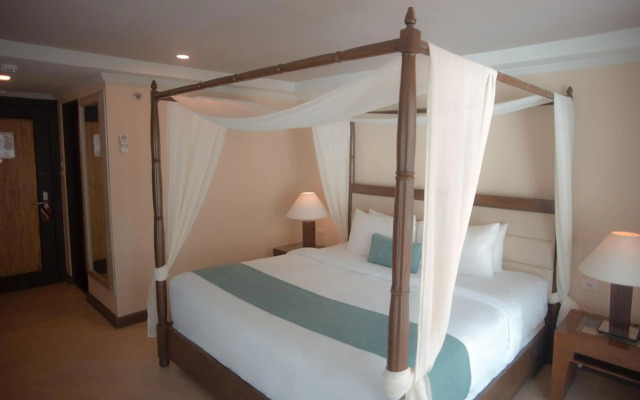 Boracay Mandarin Island Hotel