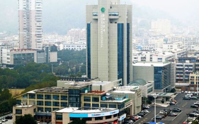 Yuhuan Grand Hotel