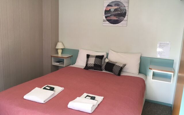Pure Motel