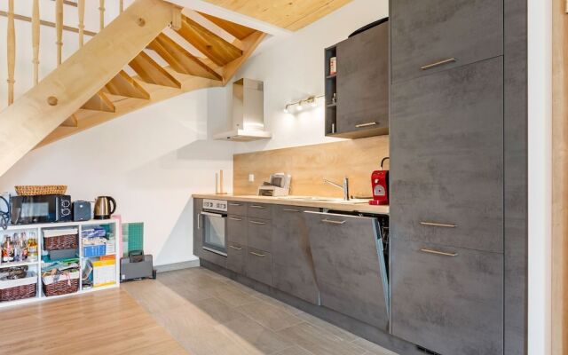Pleasant Apartment in Mühlbach Near Ski Lift