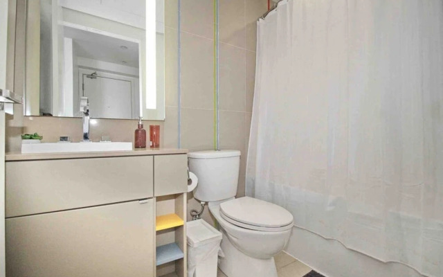 Executive Suite Entertainment District