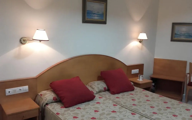 Hotel Cabo Festiñanza