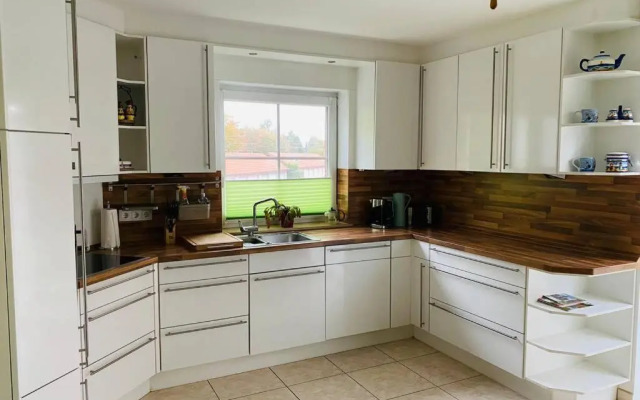 Großes 5 Zimmer Apartment bei Hannover