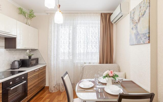 RentPlaza (РентПлаза) на улице Революционная 3