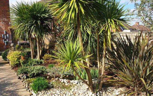 Tropical Garden Oasis