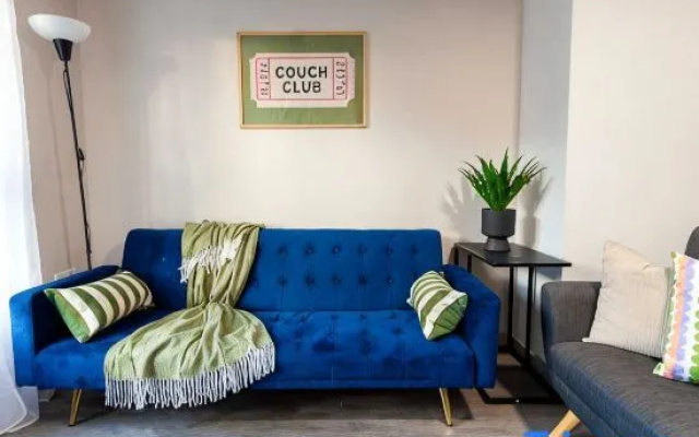 Modern Liverpool Flat | Contractors & Work Trips %