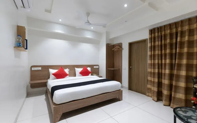 Sapphero Akshar Inn- Jamnagar