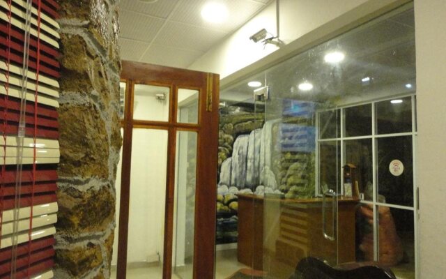 Punsisi Rest Hotel