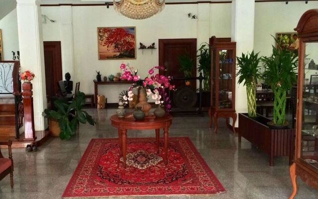 Vayakorn Inn