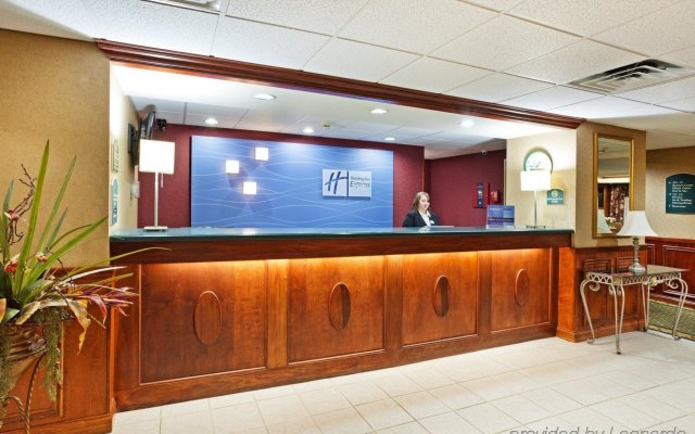 Holiday Inn Express Louisville Northeast, an IHG Hotel