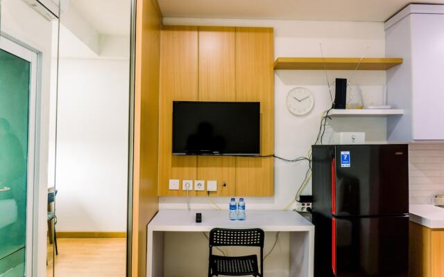 Cozy And Elegant Studio Apartment B Residence